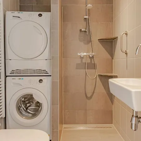 De Noorderzon Holiday home *